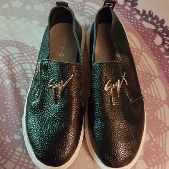 Guiseppi Zanotti Other - Kids Guiseppi Zanotti Black Leather Slip on Shoe